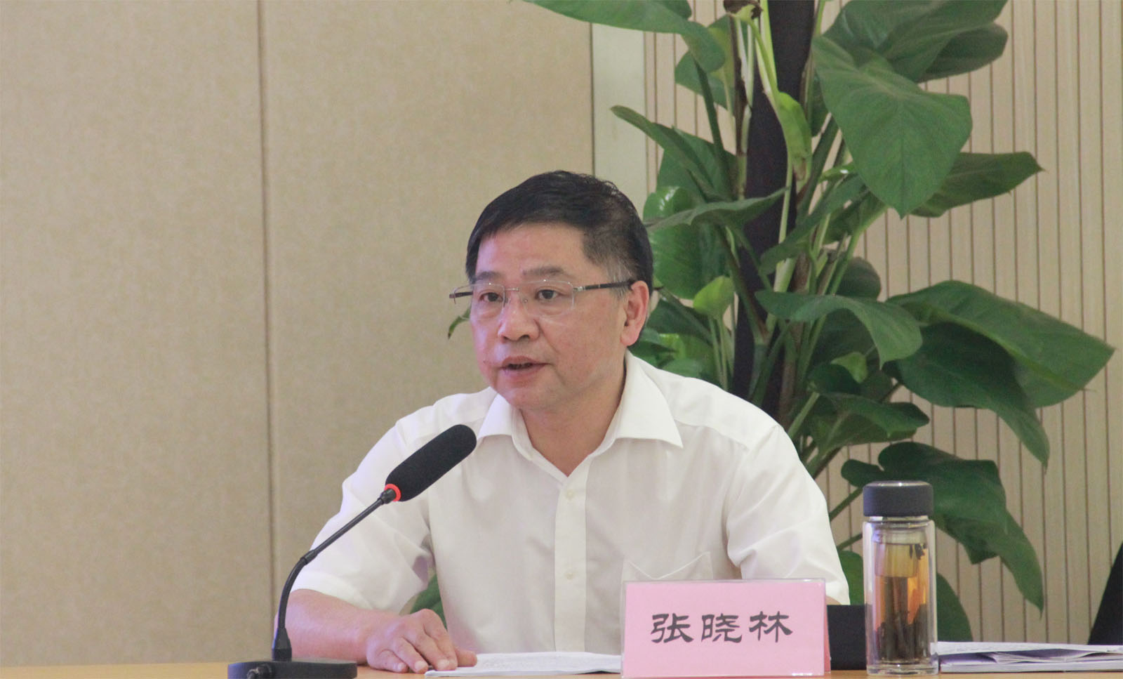党课.jpg
